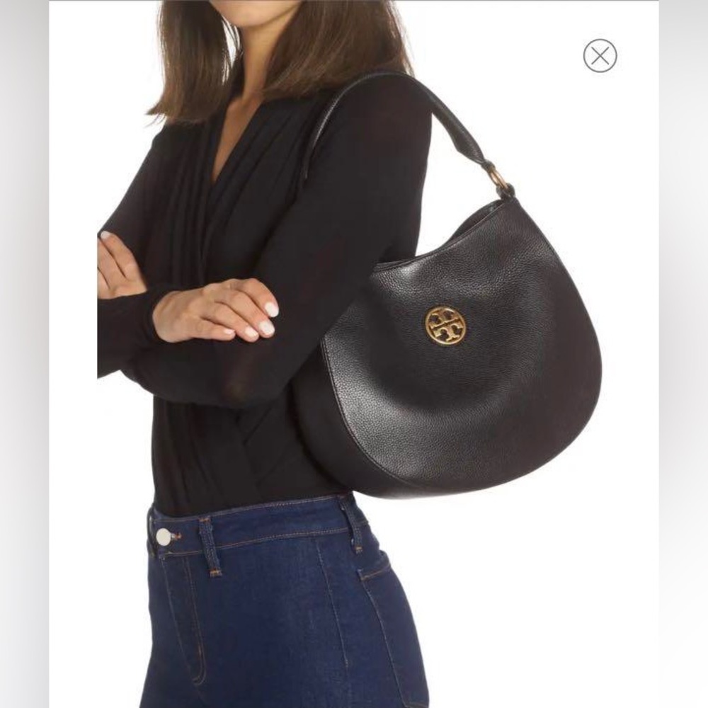 Tory Burch Carson Small Hobo Bag - Picture 4 of 10
